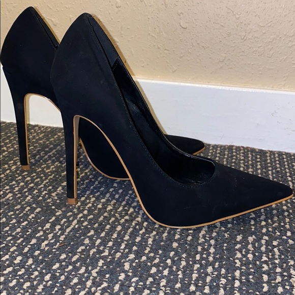 Shoe Republic LA Heels - Picture 4 of 5